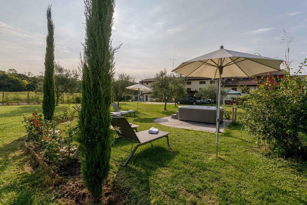 Agriturismo Al Tralcio Valeggio sul Mincio Exterior photo